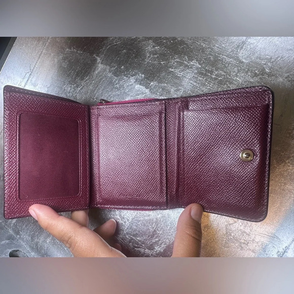 COACH Small Trifold Leather Cerise Pink Wallet. - Picture 6 of 6